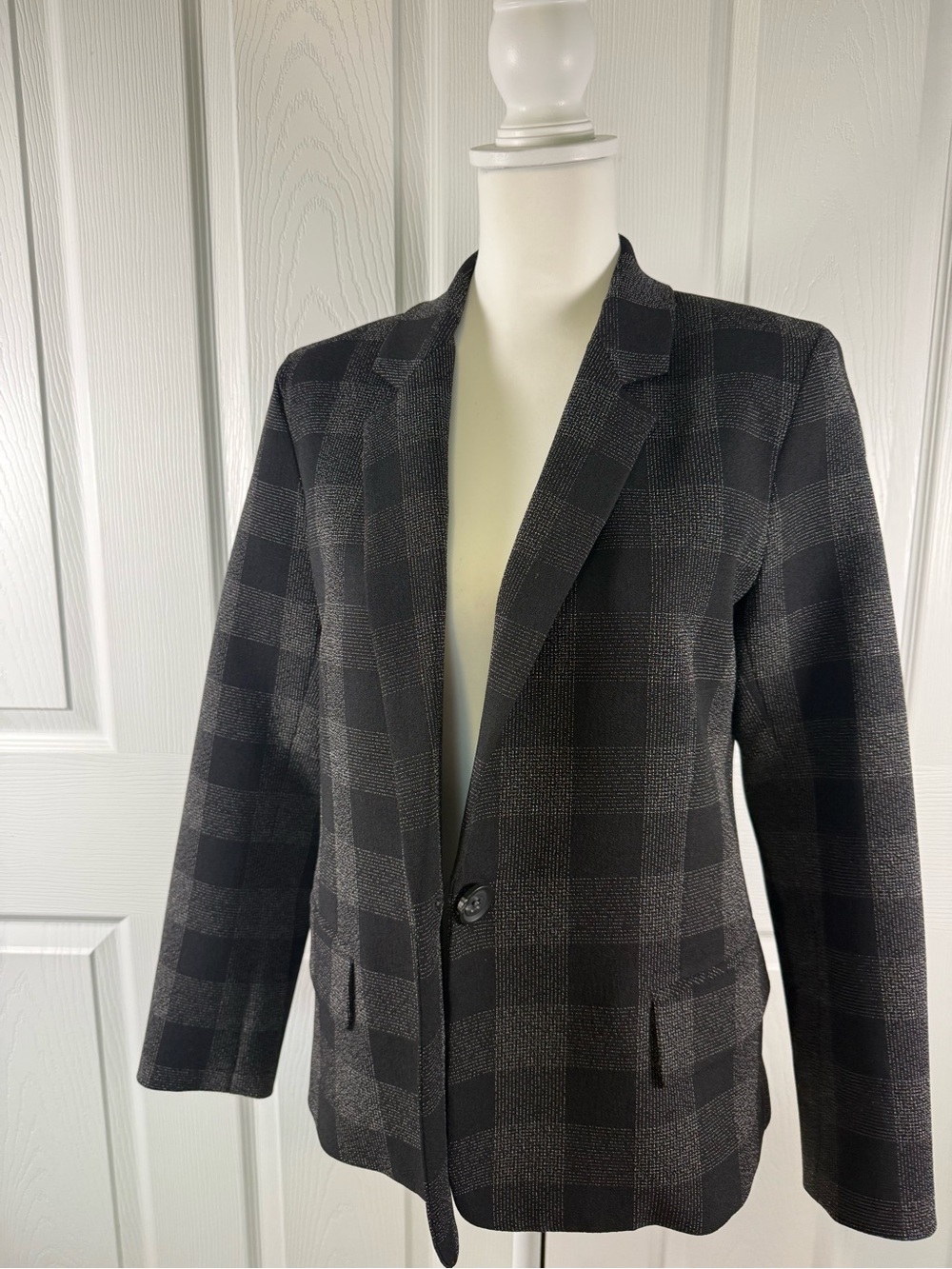 Elliott Lauren Women's Blazer Sz 6 Black Plaid Career Work
Formal Lined Jacket
